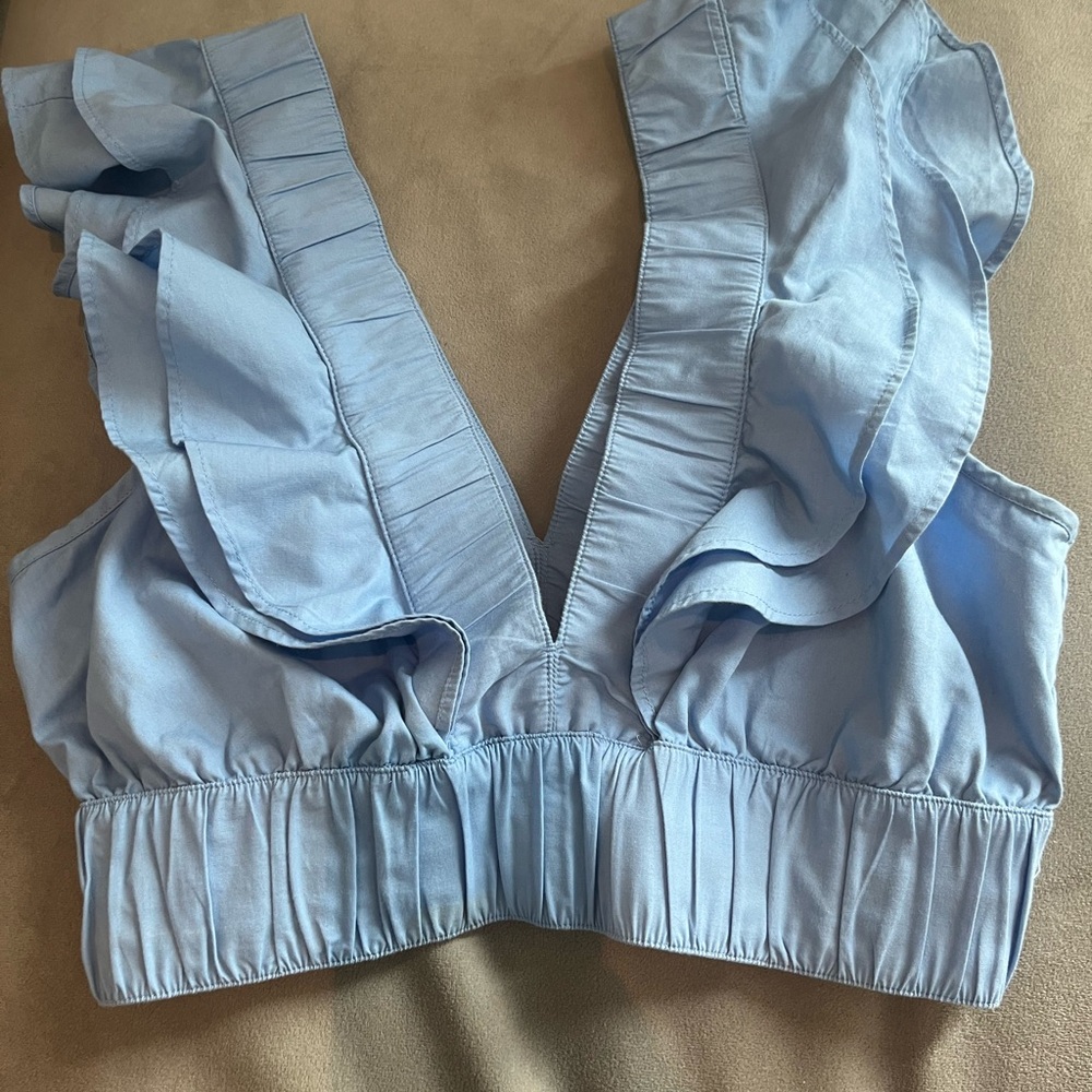 NWOT Abercrombie Ruffled Blue Bralette Top Size M